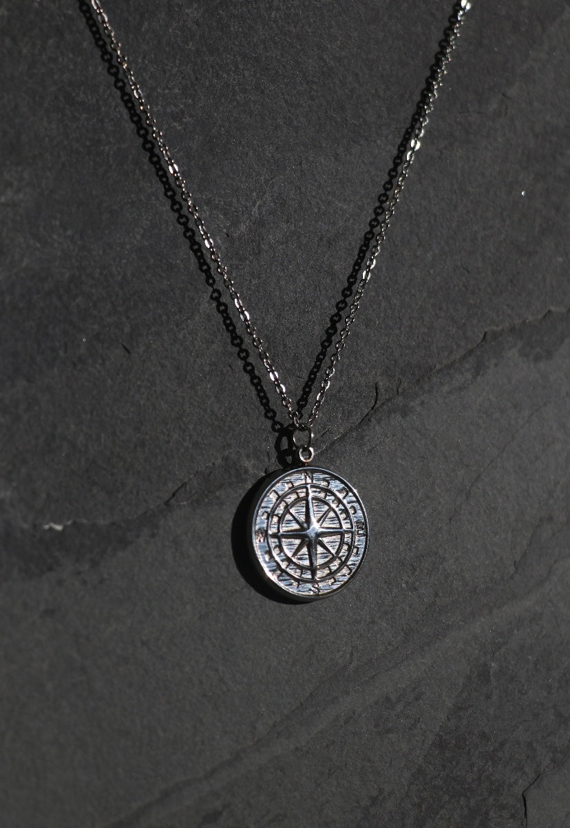 COMPASS PENDENT (SILVER)